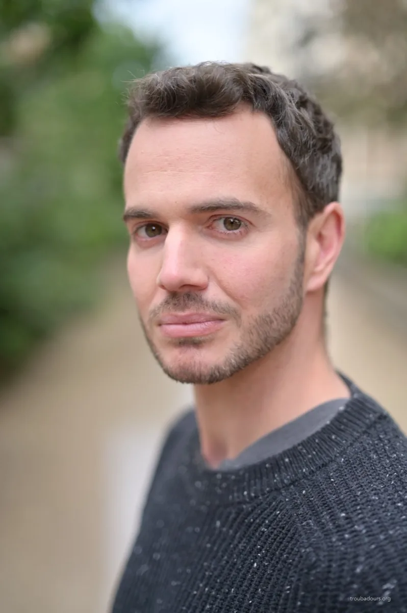 Portrait de Nicolas Mazzocco réalisé pour un book photo comédien Troubadours