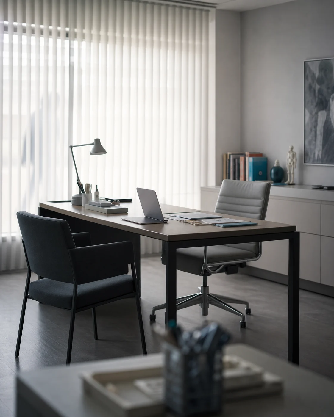 Le bureau de médecin, décor du studio Troubadours
